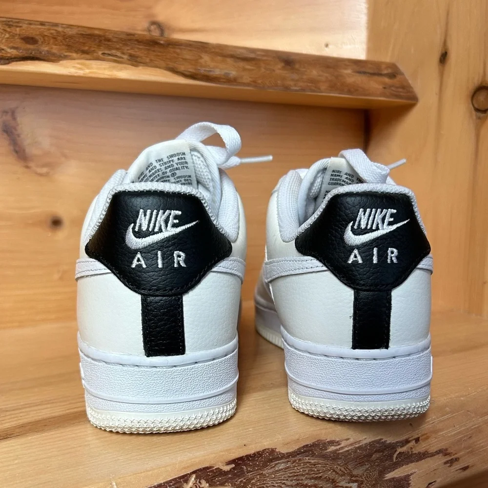 Nike Custom Air Force 1 Low White and Cream with Black Heel Tab Sz 6 - Picture 3 of 12